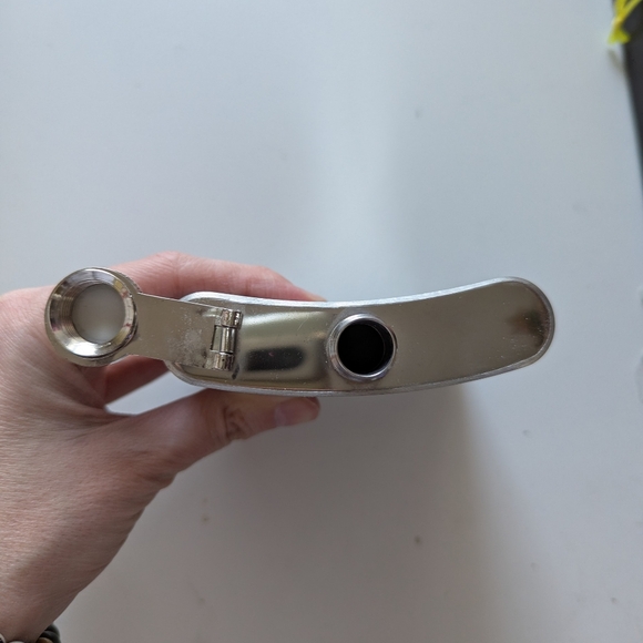 Awesome Flask - Picture 3 of 4